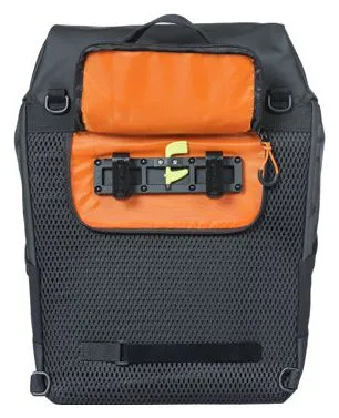 Zaino Basil Miles Tarpaulin Nordlicht 17L Nero / Arancione